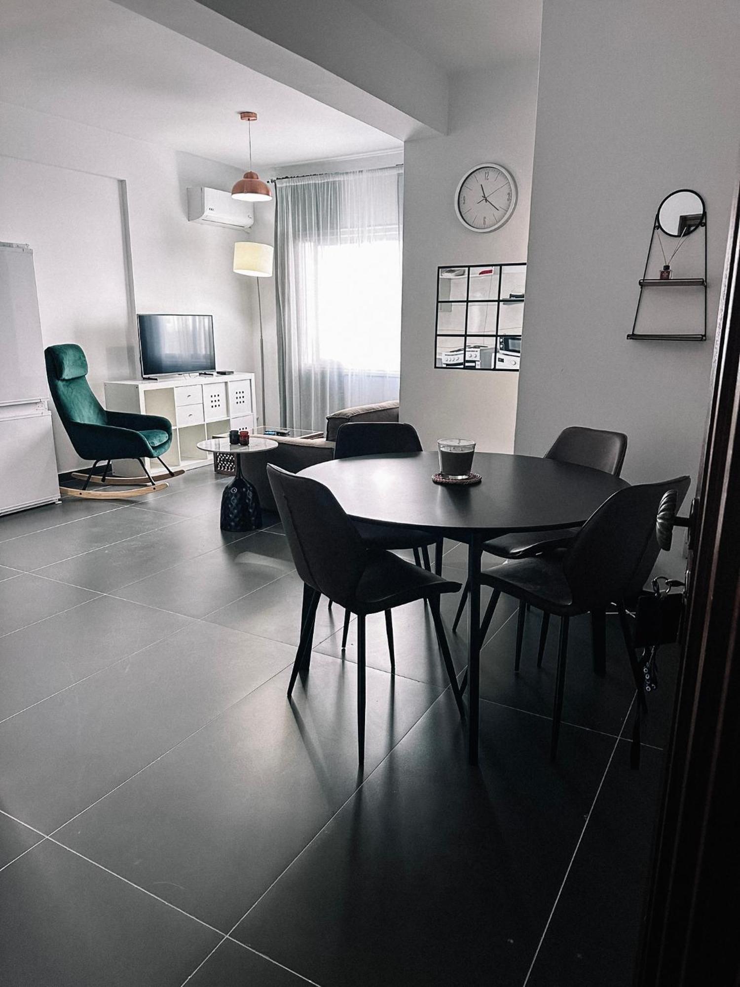 Home Away One Bedroom Apartment In Nicosia Exterior foto