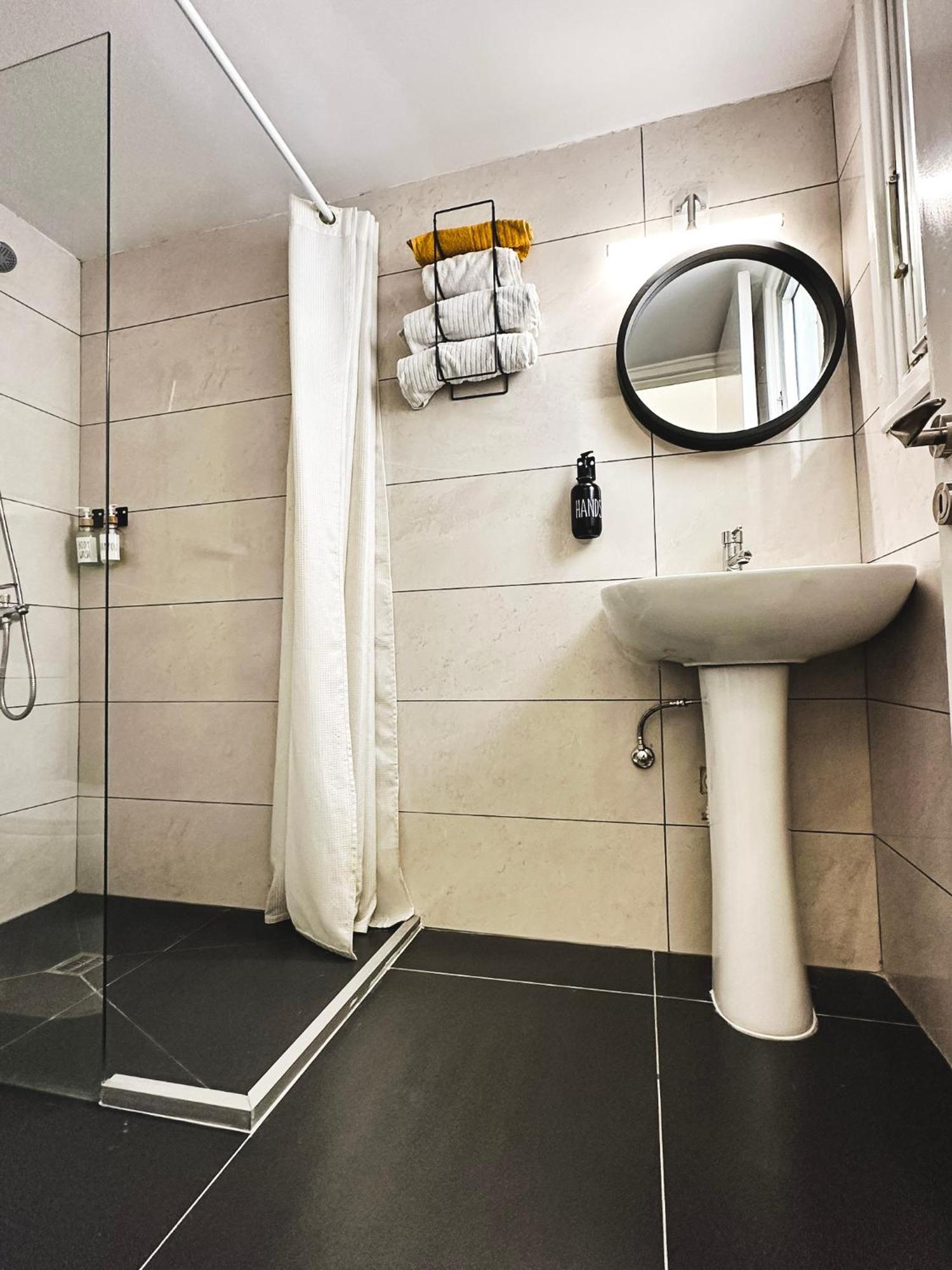 Home Away One Bedroom Apartment In Nicosia Exterior foto